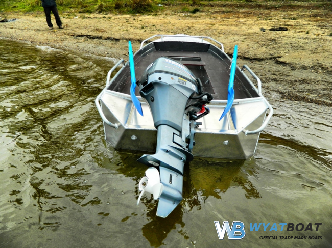 Wyatboat-390M